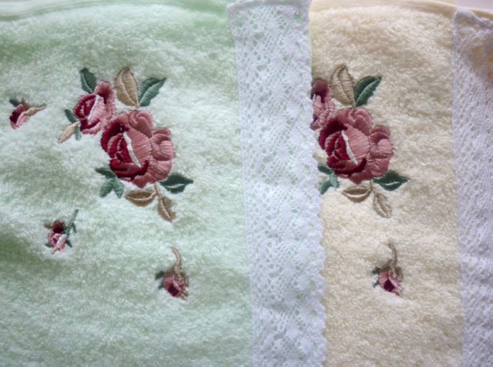 Embroidered face towels